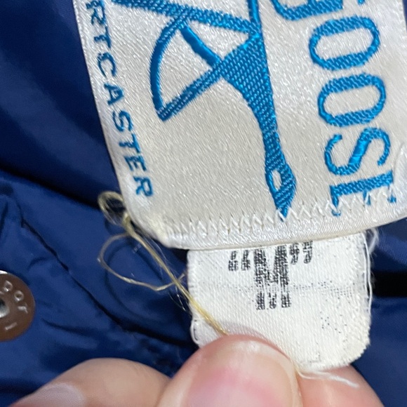 Vintage 1970s Goose down Colorful Chevron Puffer Vest - Picture 3 of 6